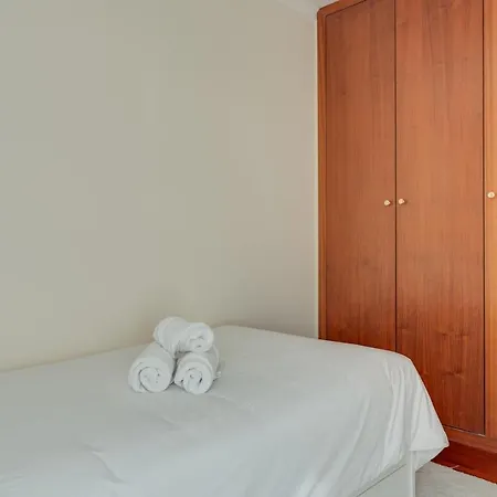 Apartment Nest Near & Centre