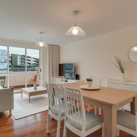 Apartamento Nest Near & Centre *