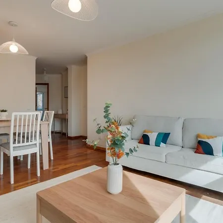 Nest Near & Centre Apartment *